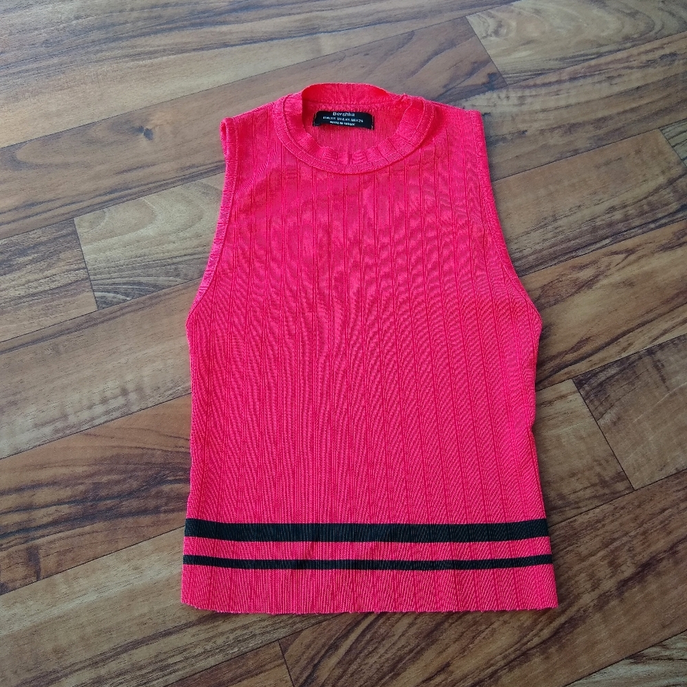Bershka red and black sleeveless cropped ribbed top